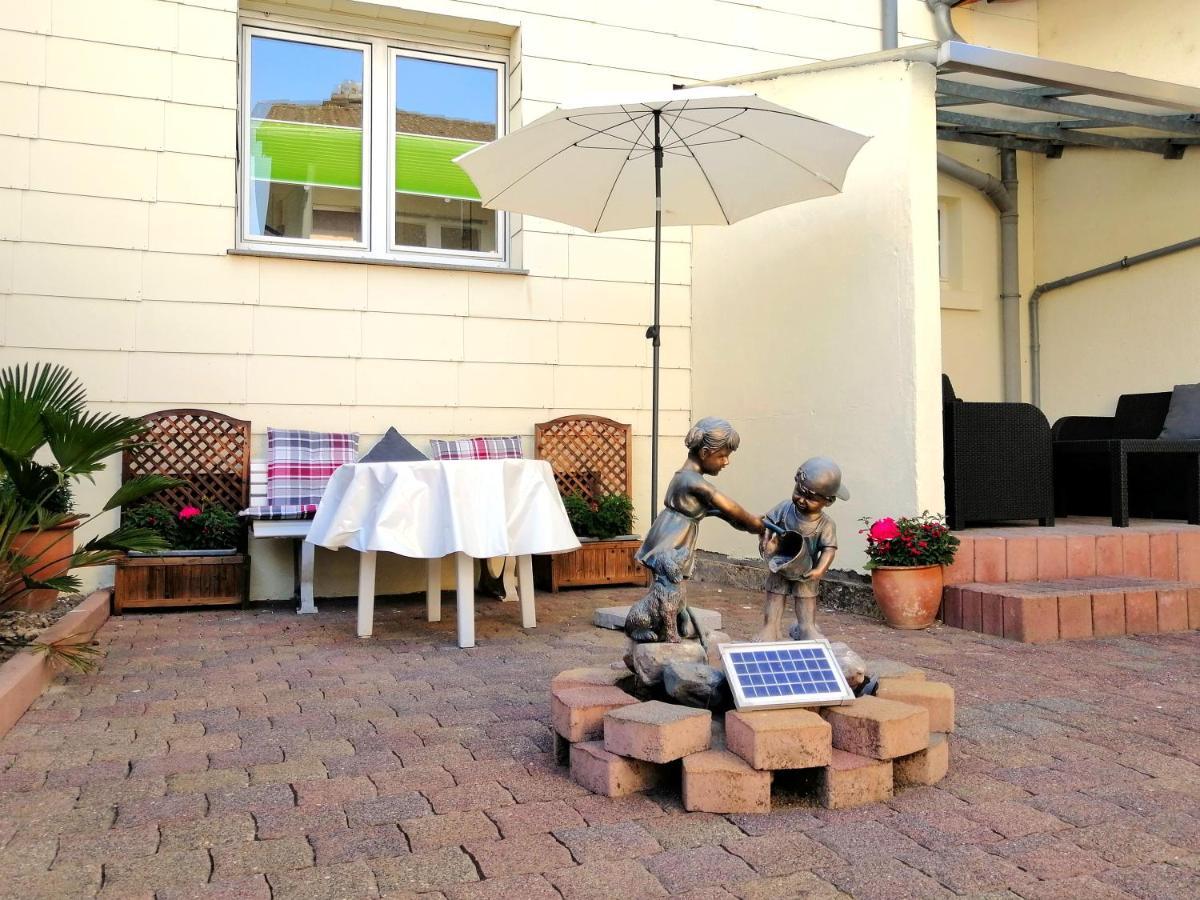 Margaretes Gaestehaus Am Rheinsteig Wanderer Radfahrer Familien Business-Reisende Wlan Gratis Rheinbrohl Exterior photo